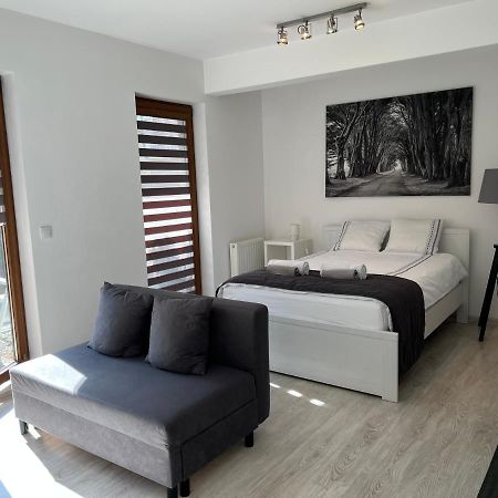 Visitcracow Apartament Daire Krasków Dış mekan fotoğraf