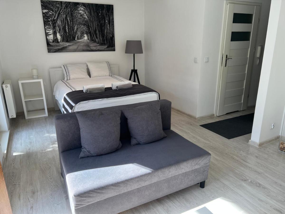 Visitcracow Apartament Daire Krasków Dış mekan fotoğraf